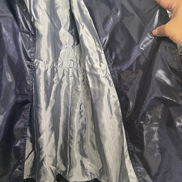 Authentic Armani Collezioni Bubble Hem Trench - Picture 10 of 10